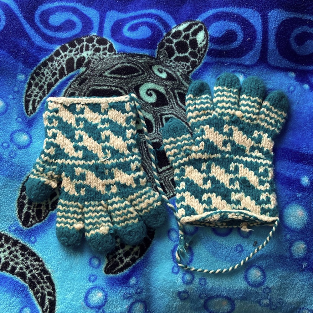 Vintage 90’s skater gloves